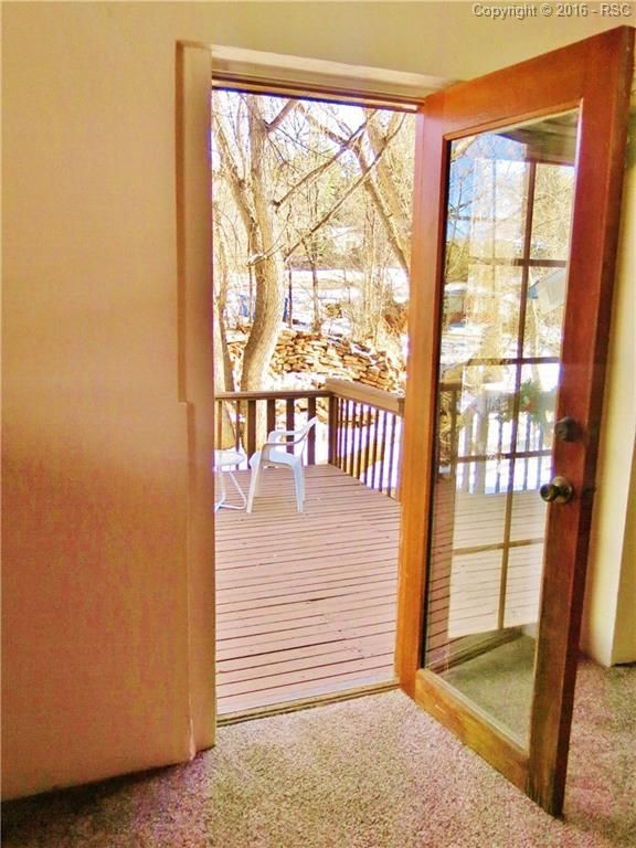147 Crystal Park Rd, Manitou Springs, CO 80829