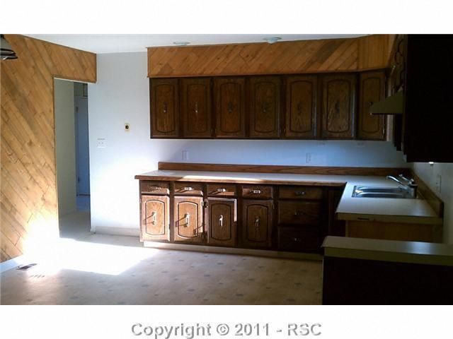 1470 22nd Ln, Pueblo, CO 81006