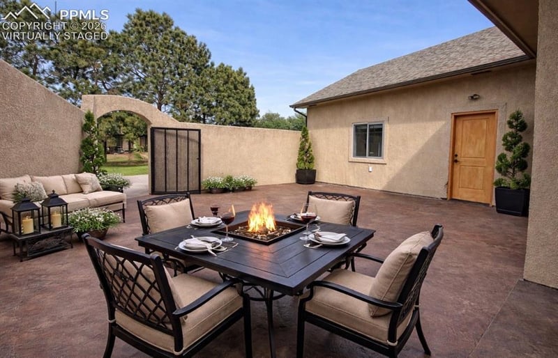 1470 Villa Spanada St, Pueblo, CO 81006