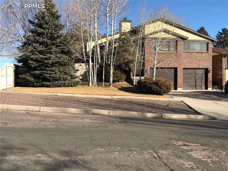 1473 Mcarthur Ave, Colorado Springs, CO 80909