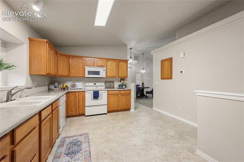 1479 Madison Ridge Hts #B, Colorado Springs, CO 80904