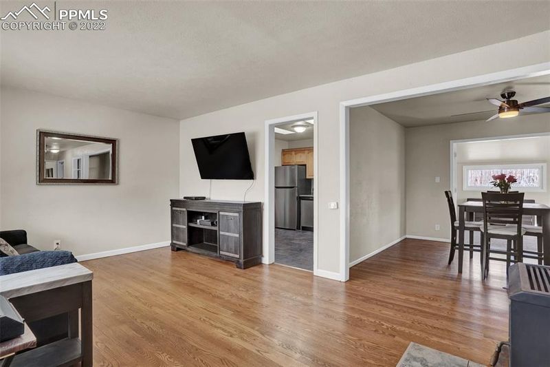 148 Rose Dr, Colorado Springs, CO 80911
