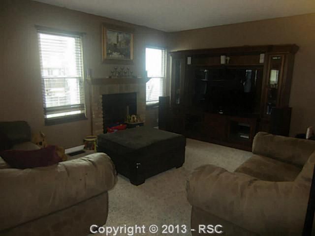 1482 Fourth St, Colorado Springs, CO 80907