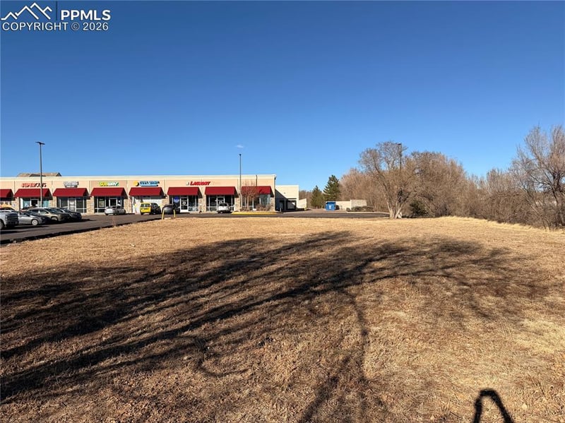 1487 Murray Blvd, Colorado Springs, CO 80916