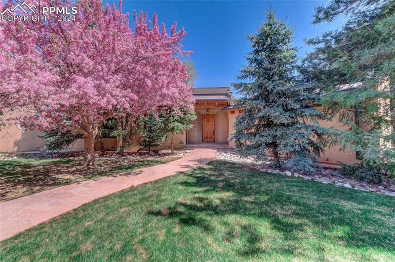 15 4th St, Colorado Springs, CO 80906