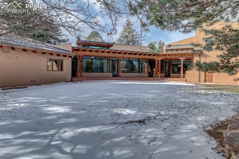 15 4th St, Colorado Springs, CO 80906