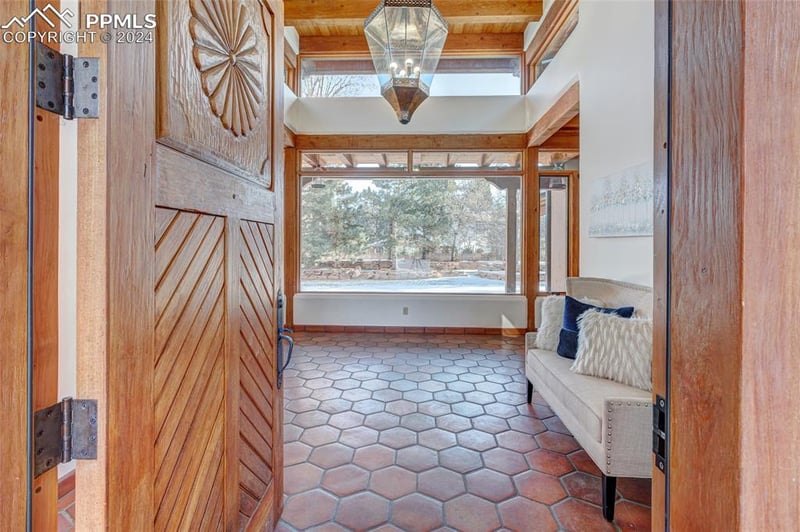 15 4th St, Colorado Springs, CO 80906