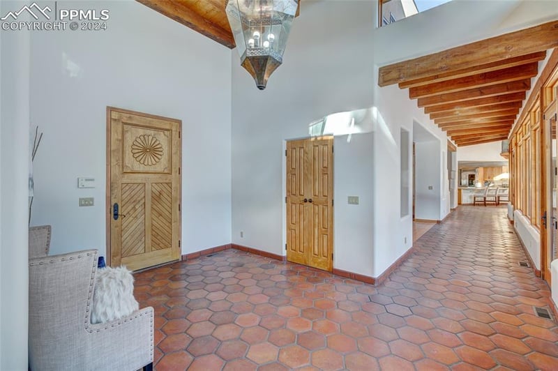 15 4th St, Colorado Springs, CO 80906