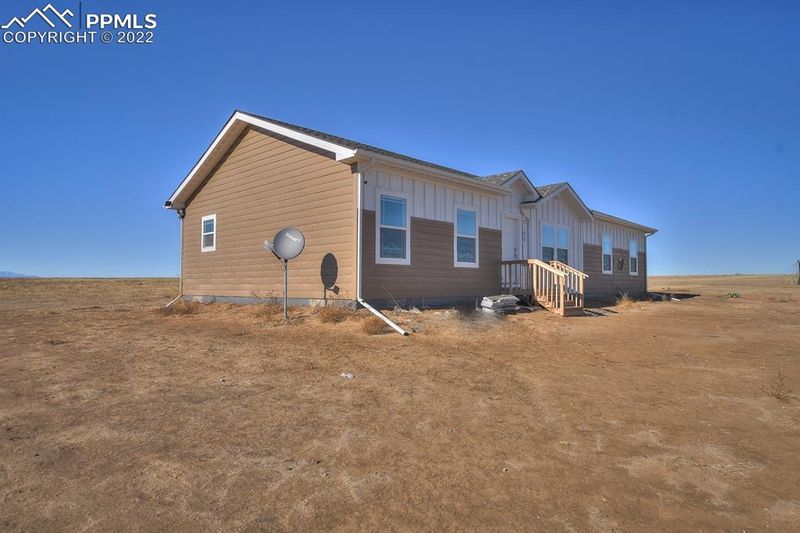 150 S Calhan Hw, Yoder, CO 80864