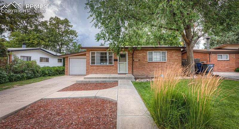 1502 Custer Ave, Colorado Springs, CO 80903