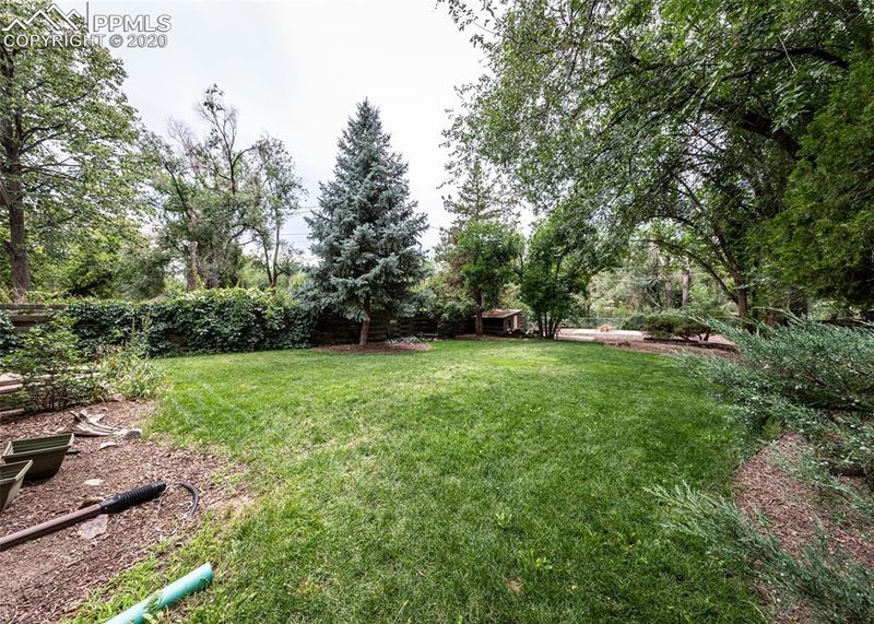 1502 Custer Ave, Colorado Springs, CO 80903