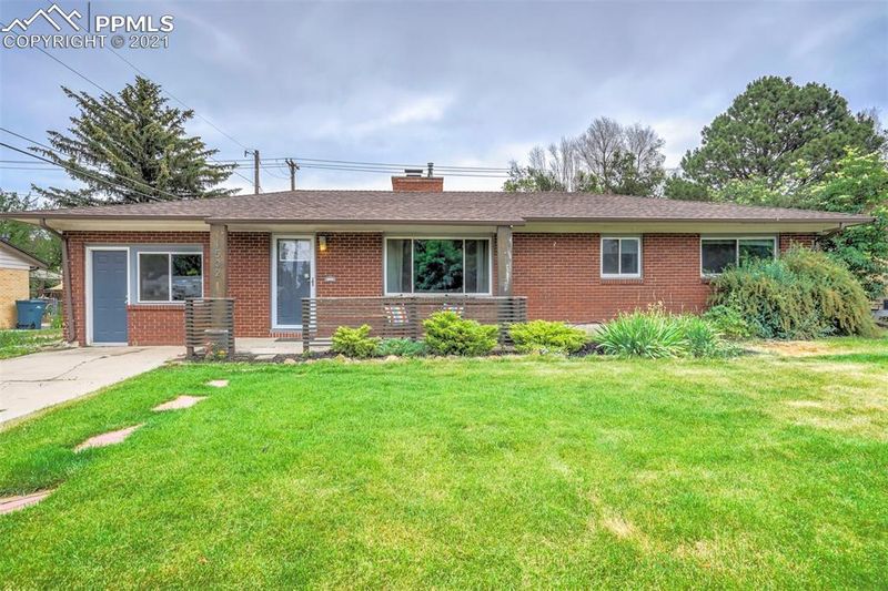 1502 Hollyhock Dr, Colorado Springs, CO 80907