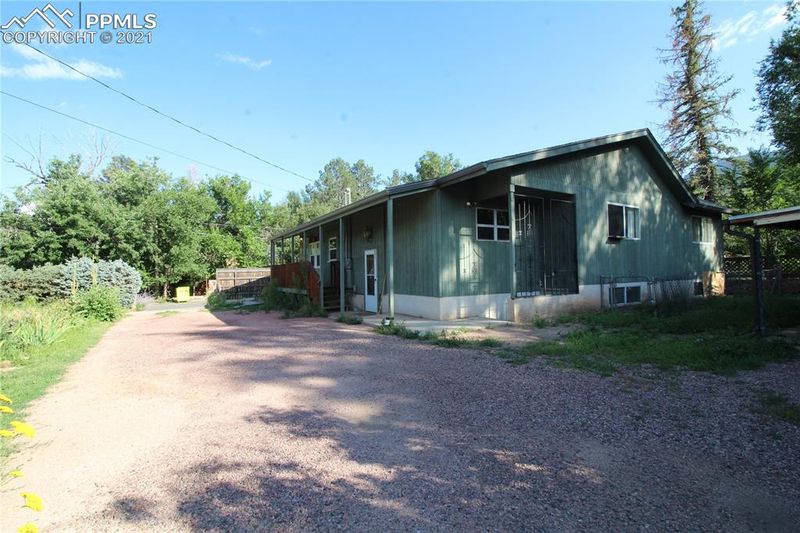 1504 W Cheyenne Rd, Colorado Springs, CO 80906