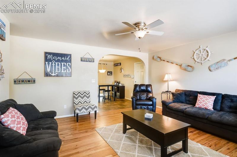 1506 N Chelton Rd, Colorado Springs, CO 80909
