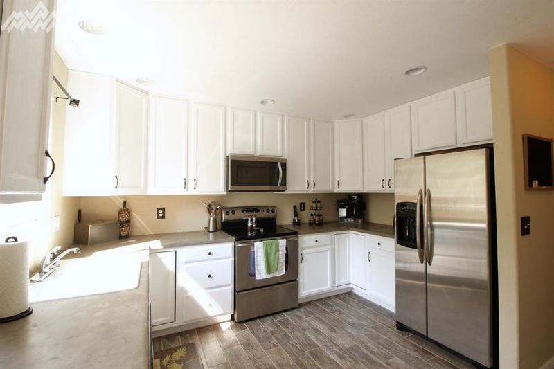 1506 W Costilla St, Colorado Springs, CO 80905
