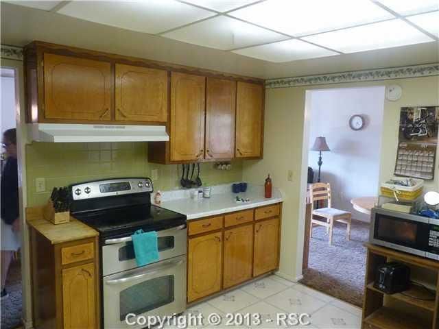 1507 N Murray Blvd, Colorado Springs, CO 80915