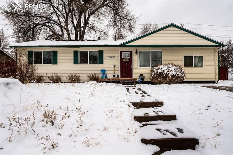 1508 Widefield Dr, Colorado Springs, CO 80911