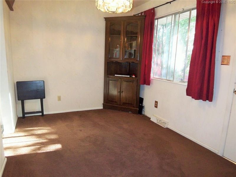 1510 Auburn Dr, Colorado Springs, CO 80909