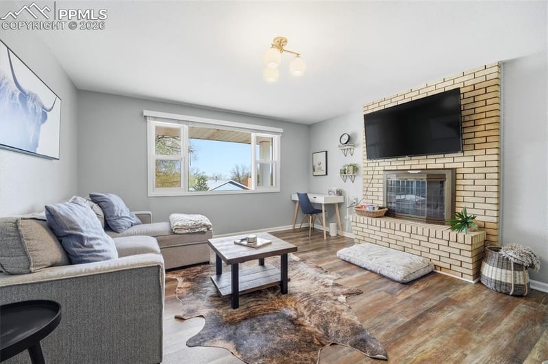 1510 Crestone Ave, Colorado Springs, CO 80905