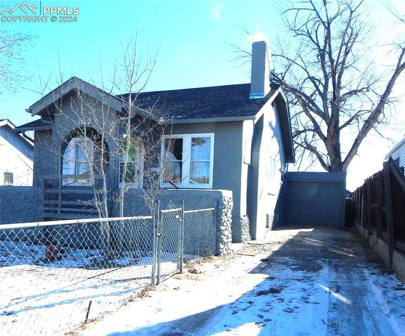 1512 E 3rd St, Pueblo, CO 81001