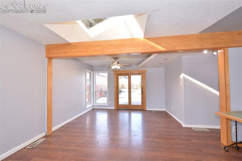 1512 N Franklin St, Colorado Springs, CO 80907