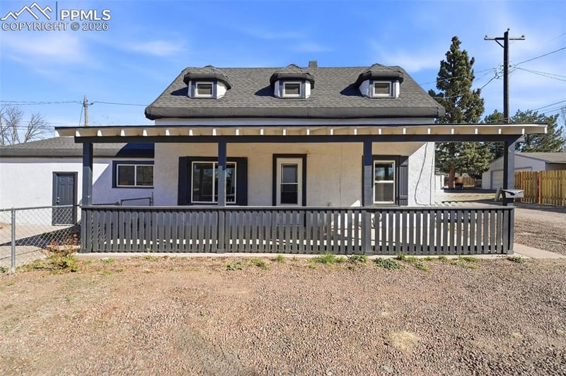 1512 Monument St, Colorado Springs, CO 80909