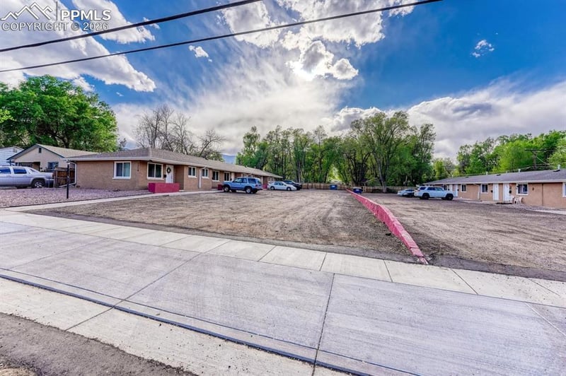 15121518 Corona Ave, Colorado Springs, CO 80905