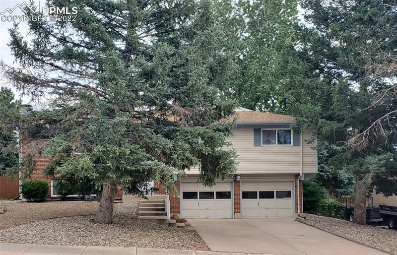 1513 Mckay Way, Colorado Springs, CO 80915