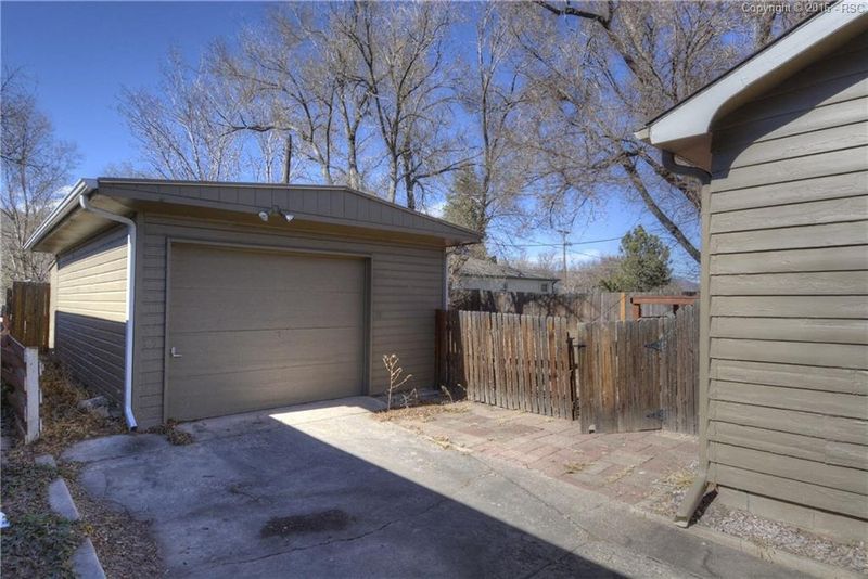 1514 Dorchester Dr, Colorado Springs, CO 80905