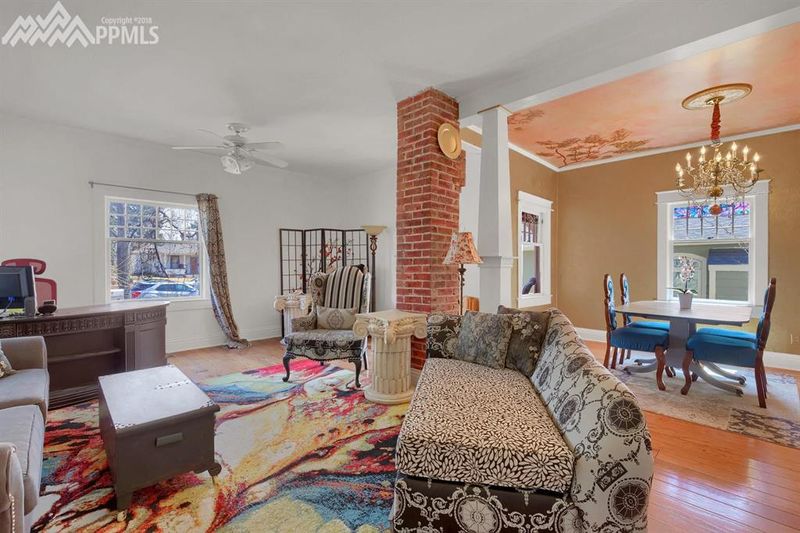 1516 N Royer St, Colorado Springs, CO 80907
