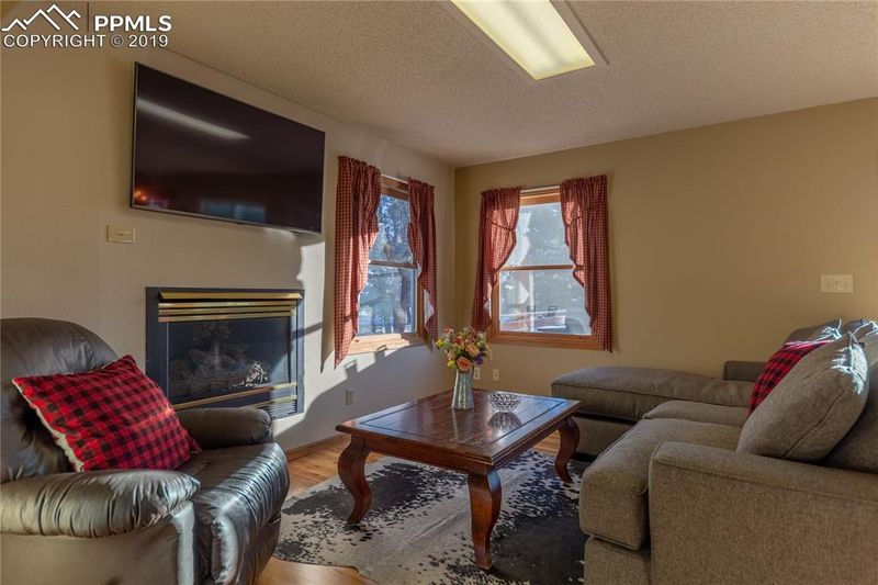 15165 Meridian Rd, Elbert, CO 80106