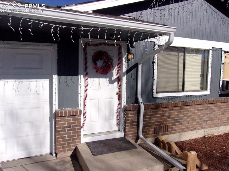 1517 Hartford St #A & B, Colorado Springs, CO 80906