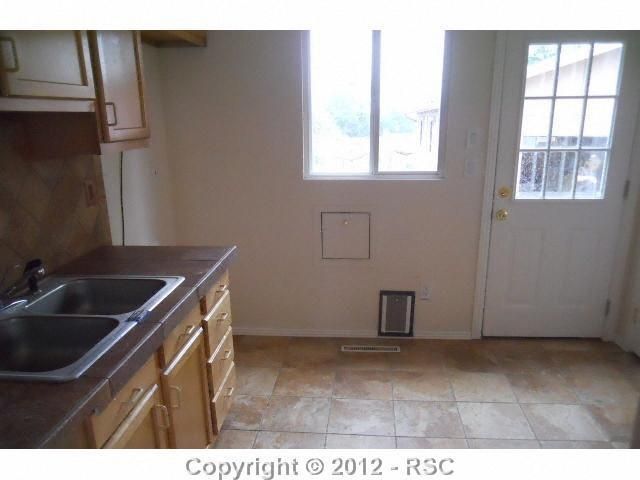 1518 Bates Dr, Colorado Springs, CO 80909