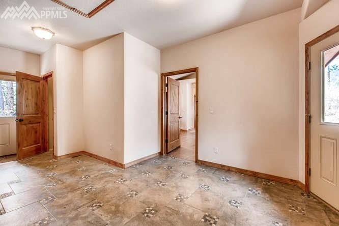 152 Greeley Blvd, Palmer Lake, CO 80133