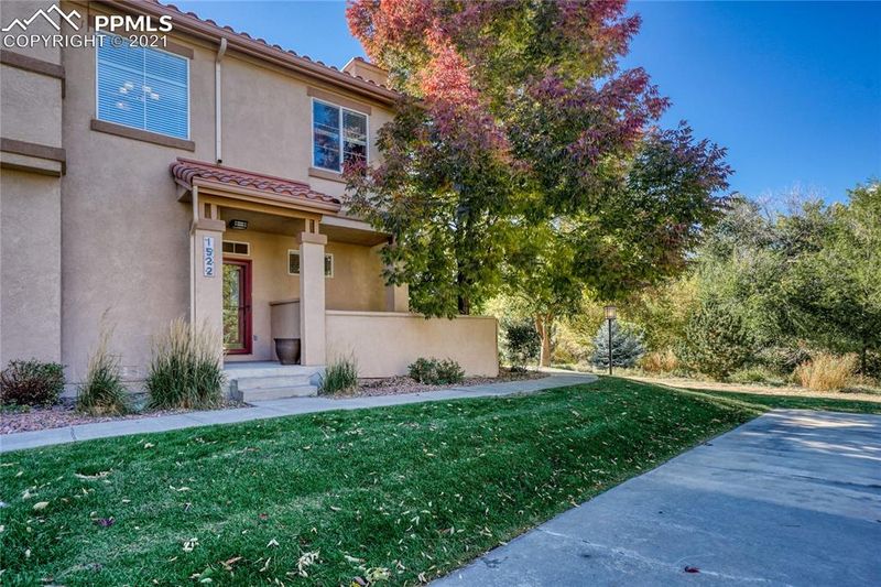 1522 Courtyard Hts, Colorado Springs, CO 80906