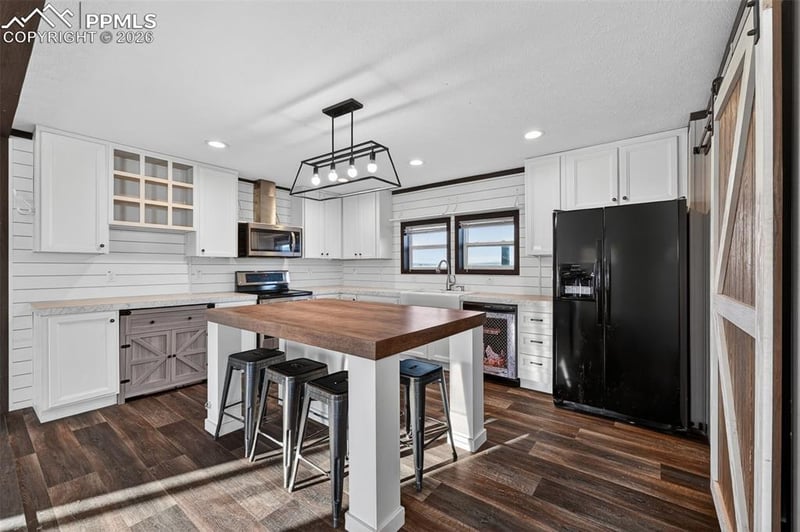 15220 Demmler Rd, Colorado Springs, CO 80928