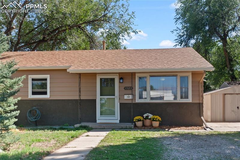 1523 Happiness Dr, Colorado Springs, CO 80909