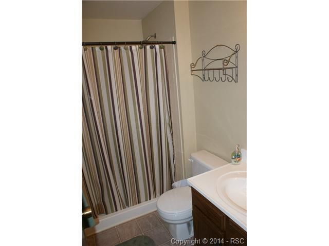 15250 Sun Hills Dr, Colorado Springs, CO 80921