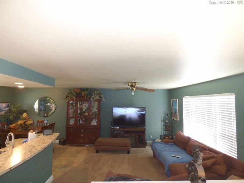 1526 N Murray Blvd, Colorado Springs, CO 80915