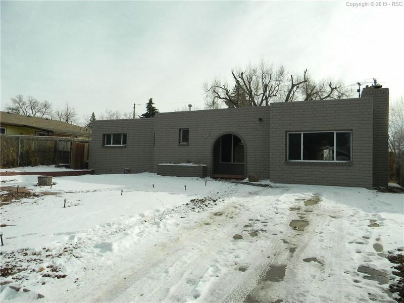 153 Davie Dr, Colorado Springs, CO 80911