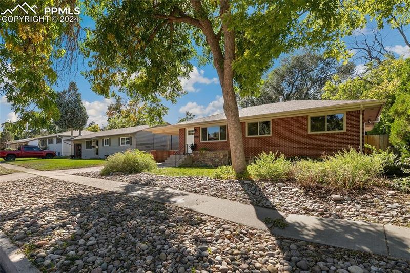 1530 Eagle View Dr, Colorado Springs, CO 80909
