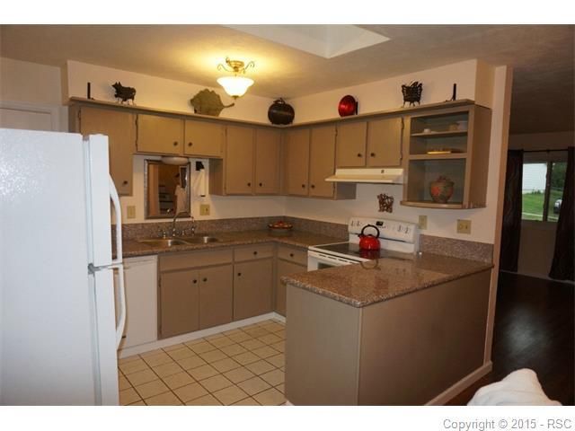 1531 Rushmore Dr, Colorado Springs, CO 80910