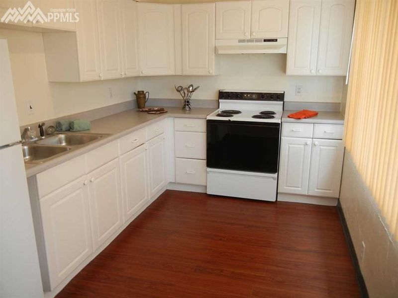 1535 S 8th St, Colorado Springs, CO 80905
