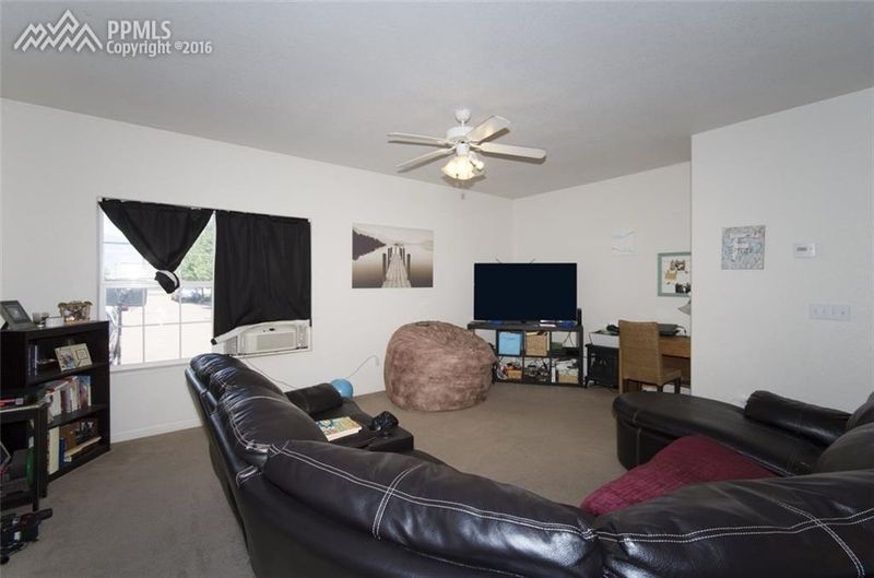1536 Monterey Rd, Colorado Springs, CO 80910