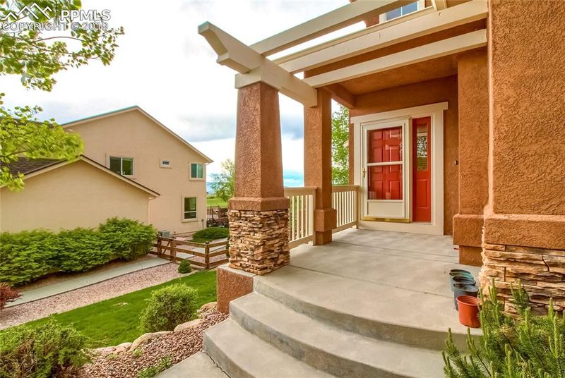 154 Saber Creek Dr, Monument, CO 80132