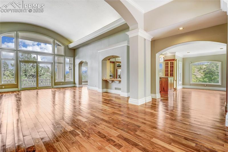 1545 Old Stage Rd, Colorado Springs, CO 80906