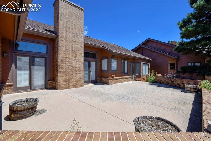 1548 Smoochers Cir, Colorado Springs, CO 80904