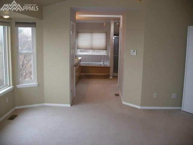 155 Mobray Ct, Colorado Springs, CO 80906