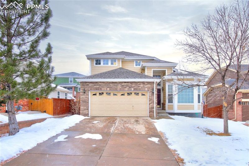 1552 Hickory Dr, Erie, CO 80516