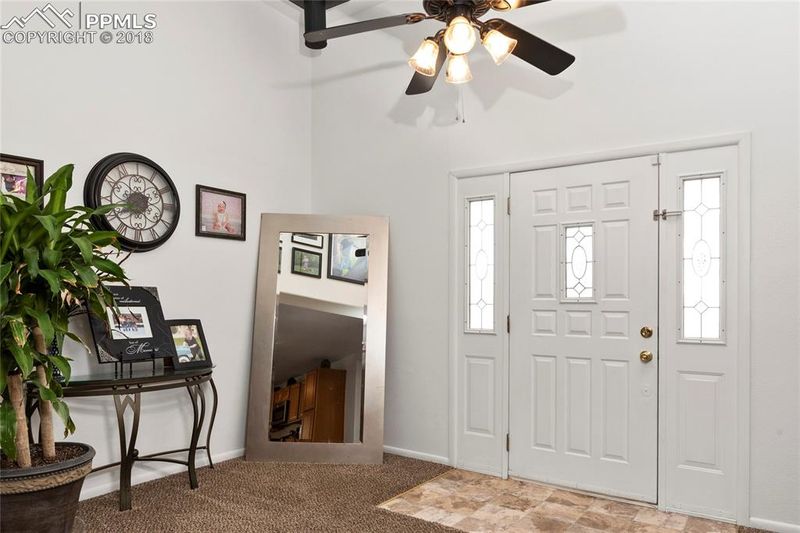 1553 25th Ln, Pueblo, CO 81006